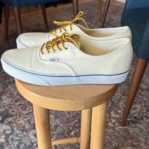 Vans Men's Yellow Canvas Sneakers